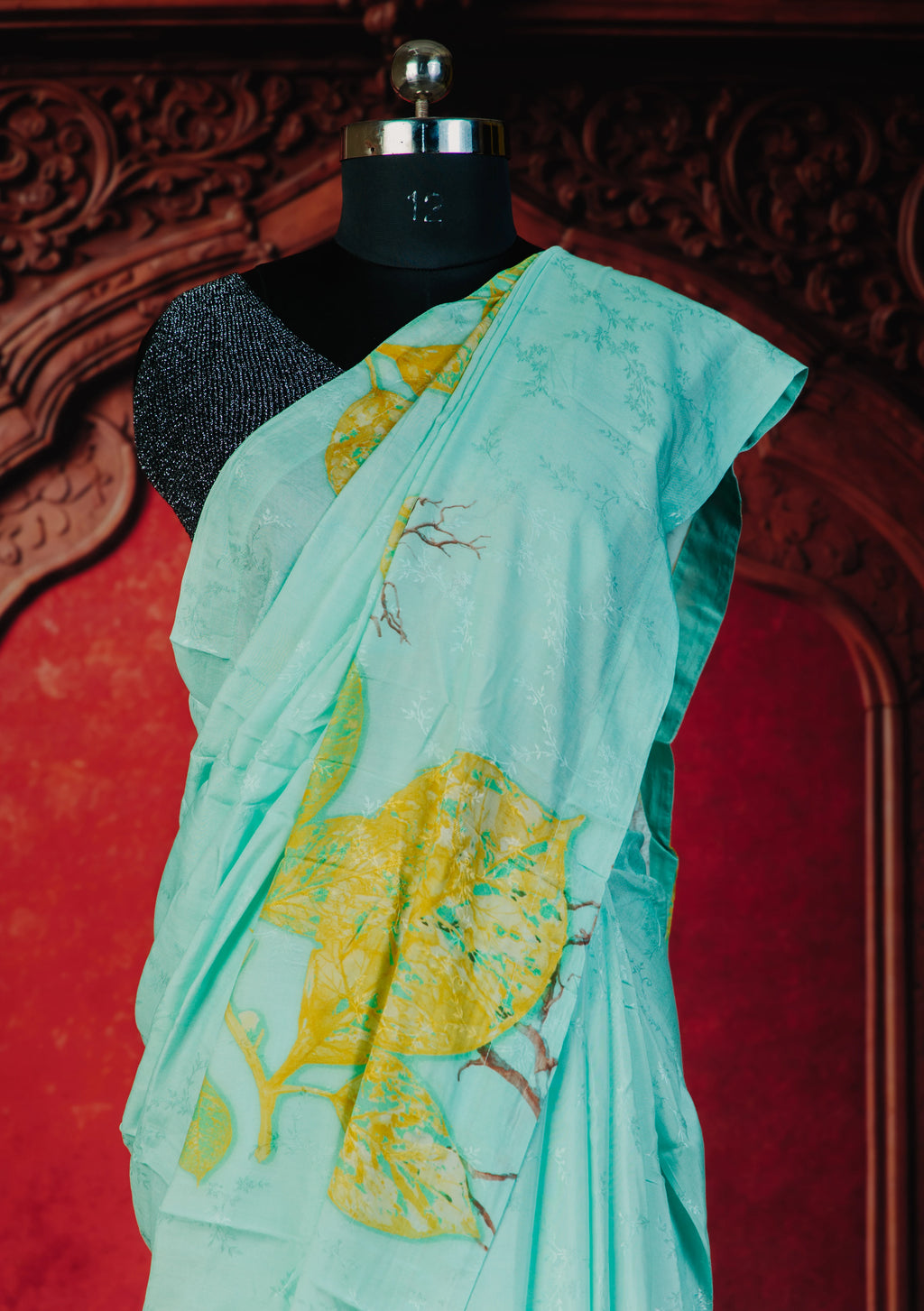 Floral Charm Muslin Jacquard Saree in Dawn Blue - Dawn Blue - view 2
