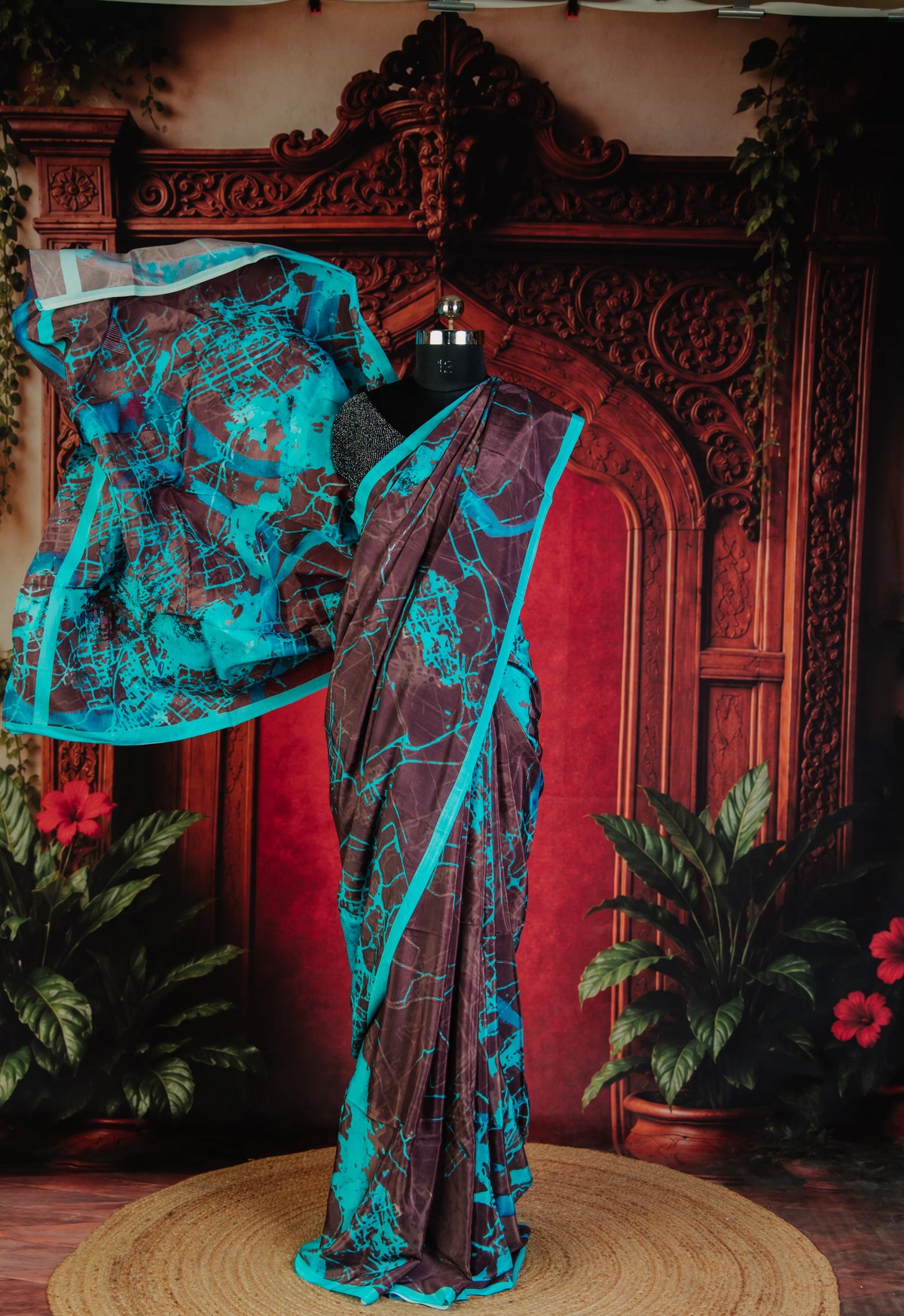 Geo Art Electric Festive Elegance Saree in Blue - Blue - view 1