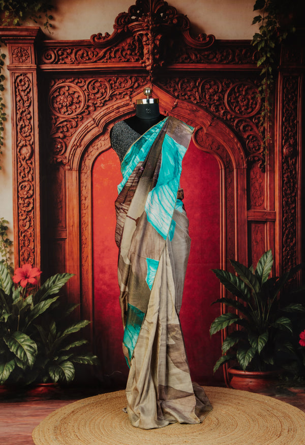 Light Box Shimmer Timeless Modern Classic Saree in Grey