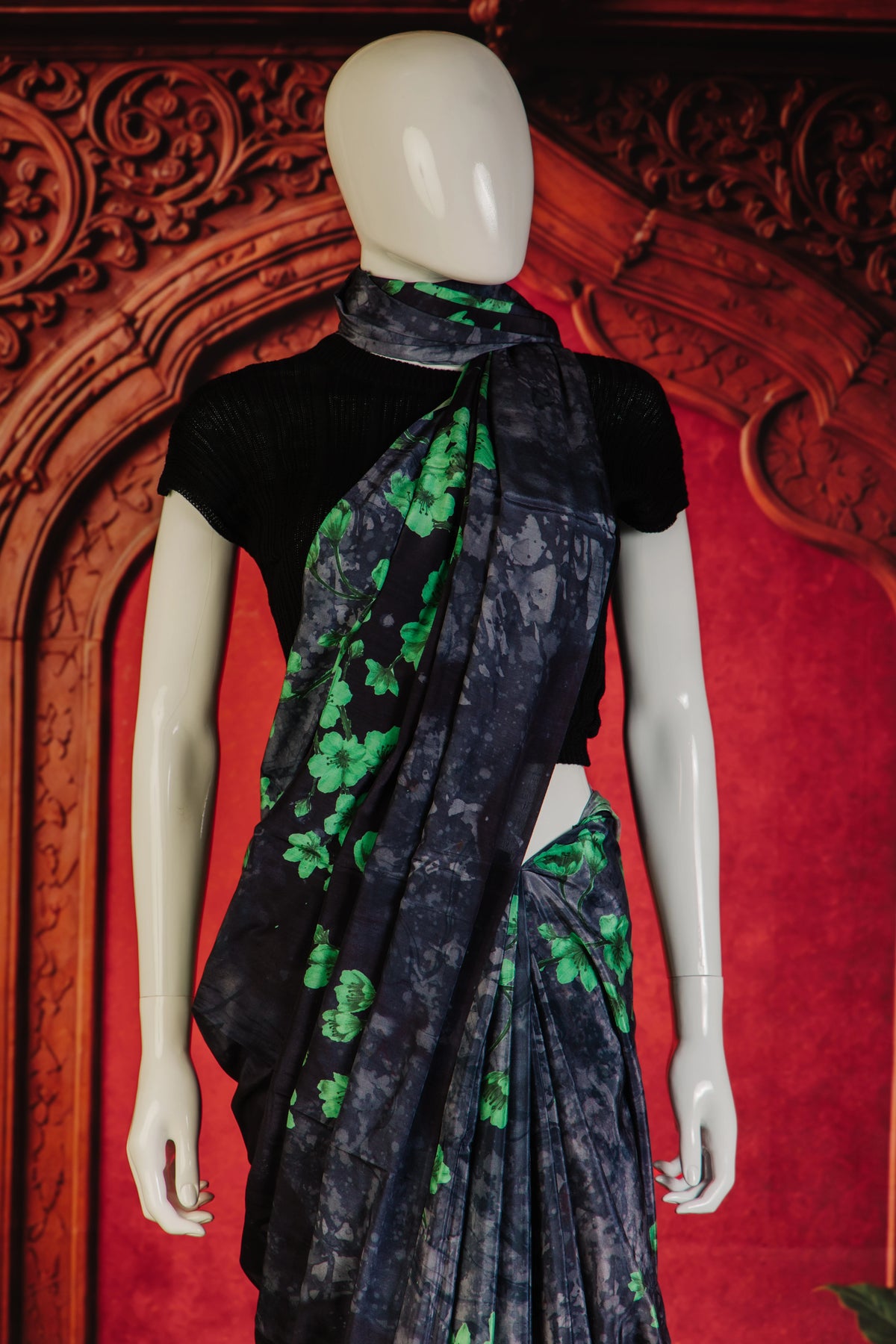 Oriental Dreams Timeless Modern Classic Saree in Chopper Black - Chopper Black - view 2